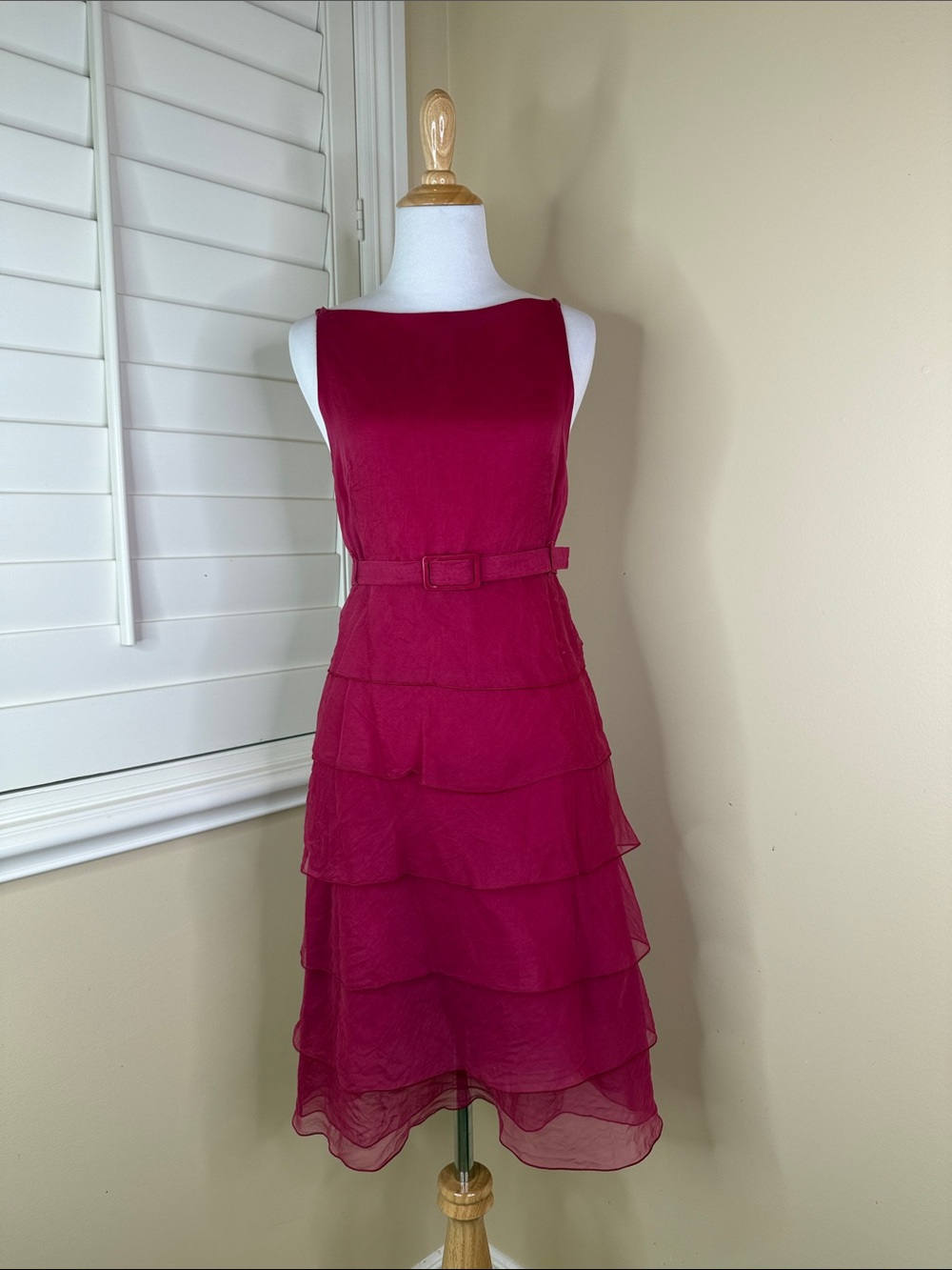 Sleeveless Tiered Midi Dress in raspberry color